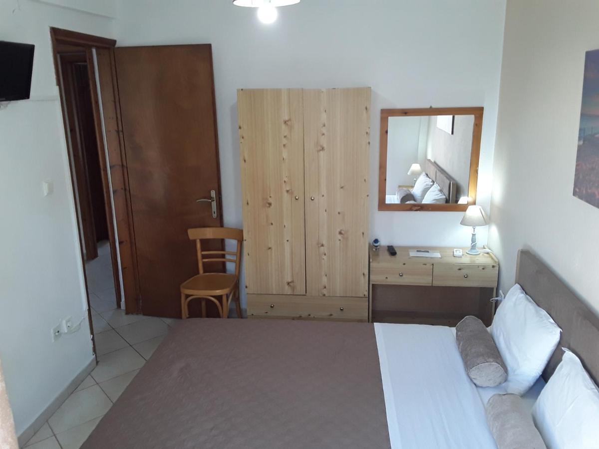Hause Zorbas Aparthotel ปาลาเรีย ดิโอนิซีอู ภายนอก รูปภาพ